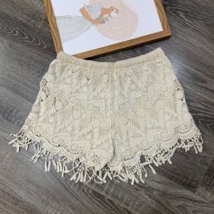 31- set Ren 3 món đi biển- bra cổ yếm + quần ren hoa tua rua cách điệu + choàng ren hạt tay loe (có tách rời)