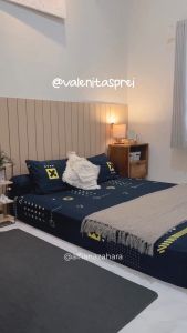 Valenita - Sprei Set Queen 160x200x20 Bantal 2 (B2)