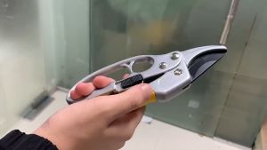 PURNING GUNTING DAHAN RANTING BUNGA KUAT TAJAM STEK ALAT POTONG GARDEN SHEARS SCISSORS GUNTING TAMAN