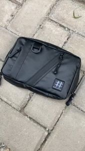 Tas Tangan Handbag Cowok Pria Kekinian Waterproof anti air Simpel Keren elegan bisa Tas selempang
