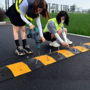 LUKAIQI | Speed Reduction and Buffering Ramp Thickened