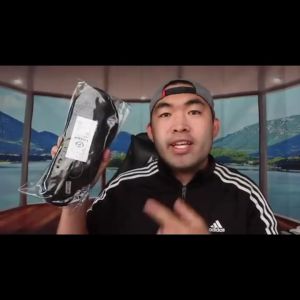 COOLLOOG Mens beach shoes swimming shoes water sports shoes rubber shoes diving shoes surfing shoes lightweight wading shoes anti slip sports shoes 【35-46】