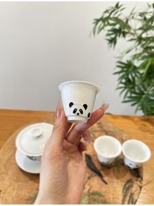 Hand-Painted Cute 3D Panda Tea Cup Gongfu Tea Set Drinking Cup Dehua High-Temperature White Porcelain Chinese Style Tea Cup