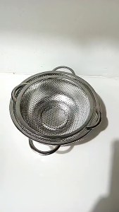 Stainless Steel Kitchen Hole Dense Mesh Sifter Colander Strainer Sieve Baskets