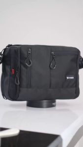 YMG Slingbag Laptop Hitam Pekat Muat 12 Inc Tahan Air dengan Strap Nyaman