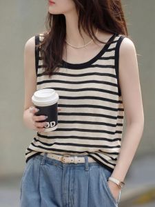 Basic House | Red Stripe U-neck Sleeveless Top