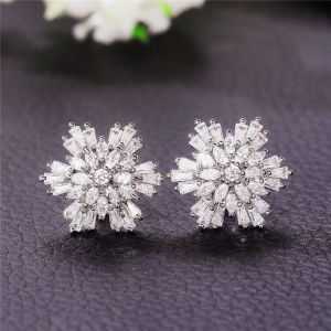 Huitan Aesthetic Crystal Flower Stud Earrings Women for Engagement Wedding Party Female Ear Fashion Jewelry with Brilliant CZ