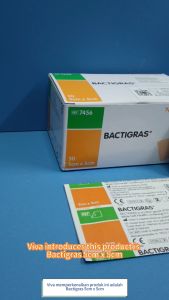 Bactigras 5x5cm Smith & Nephew Acetate Tulle Gras berpakaian bactigrass Chlorhexidine Paraffin Paraffin 7456 86300403