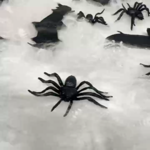 12pcs/Set Silicone Realistic Spiders and Bats Toy Halloween Party Prop Decoration Scary Spider Props KM