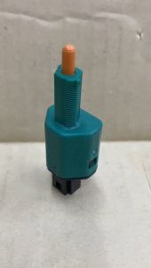 ORIGINAL PROTON X50 BRAKE SWITCH 660084501