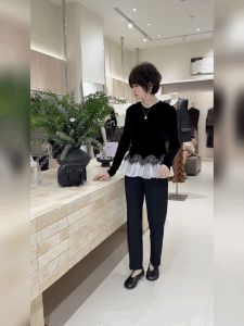 เสื้อยืดคอโปโลผ้าซาตินสไตล์ฝรั่งเศสสำหรับผู้หญิง ทรงเข้ารูป แขนยาว ปกกลม สีดำ ฤดูร้อน 2025