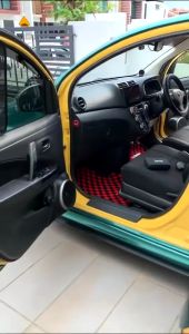 Dadu Mat Car Carpet Universal Car Floormat 6 PCS MPV Checkmate Dice Karpet ALZA AVANZA LIVINA EXORA STREAM VELOZ XPANDER