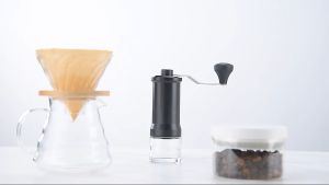 เครื่องบดกาแฟมือหมุน  เครื่องบดกาแฟพกพา  เครื่องบดกาแฟวินเทจ  สำหรับเมล็ดบดกาแฟส  ล้างทำความสะอาดง่าย