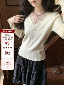 Sweet Style Lace Splice V-neck Slimming Base Shirt Womens Long Sleeve T-shirt Autumn Winter New Arrival Hollyii Ladies Top