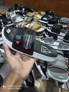 (BISA COD)Sandal Casual Distro Pria original 100% Sandal Slop Slide Bahan Tebal Berkualitas