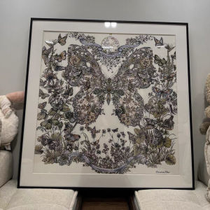 Aluminum Alloy Luxury Wall Hanging Scarf Frame DIY Magnetic No Damage Decoration Home Accessories Square Shape Modern Style