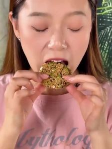 ZUIYUGE | Bánh Snack Bổ Dưỡng Từ Hạt Dưa và Yến Mạch