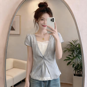 Áo Blouse Giả Hai Mảnh Cân Đối Dây Ren