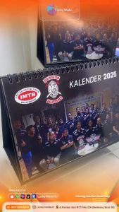 Kalender Duduk Custom Foto Gambar A5 Calendar Aesthetic Cetak Kalendar Meja Logo Partai Nama Usaha