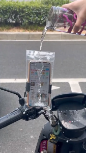 Satu Keluarga Sarung HP Transparan Anti Air C1376 Tas HP Motor Waterproof Anti Air Hujan Serbaguna