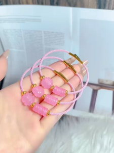 Vòng tay cáp đồng điếu mix với linh vật phong thuỷ chất liệu bằng đá mã não hồng ST013