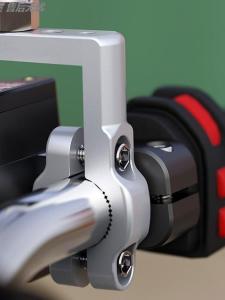 ไฟเสริมสำหรับรถบัสไฟฟ้า อุปกรณ์ตกแต่งจักรยานยนต์แบบพกพา ท่อแบบพยุง ไฟนำทาง คลิปสูบสำหรับจักรยานยนต์ ชุดอะไหล่