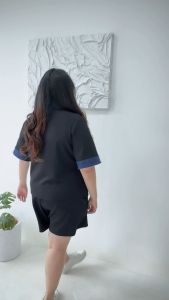 One Set Wanita Jumbo Kombinasi Knit & Jeans yang Sempurna