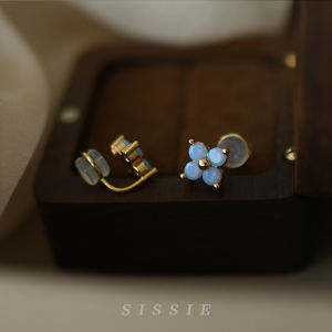 Moonstone Blue Cute Little Flowers Ear Studs Silicone Ear Clip Female without Piercing New Arrival Classy Minimalist Eardrops Earrings