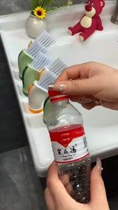 Bàn Chải Vệ Sinh Gắn Bình Nước Khoáng Vệ Sinh Khe Cửa Sổ Sàn Nhà Tắm Nhà Bếp Đa Năng OKSEP
