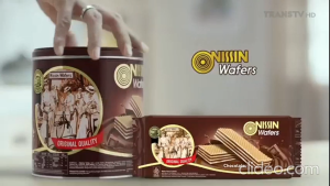 Makanan Ringan Camilan Snack Wafer: Nissin Peanut Butter & Chocolate Strawberry Susu