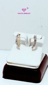 Anting Jalar Desain Elegan & Aksesoris Wanita Permata