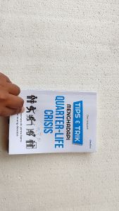 Buku Motivasi Tips & Trik Menghadapi Quarter-Life Crisis (Devi Ardiyanti)
