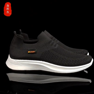 New Shoes Men Loafers Light Walking Breathable Summer Comfortable Casual Shoes Men‘s Sneakers Slip on Lazy Shoes