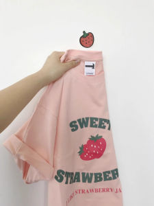 เสื้อยืดแขนสั้นผ้าฝ้ายสีชมพูครีมสไตล์ญี่ปุ่นย้อนยุคสำหรับผู้หญิงในช่วงฤดูร้อน หลวมๆ สไตล์เกาหลี ฮาราจูกุ สำหรับนักเรียน เสื้อคอกลมแขนสั้น 100% คอตตอน