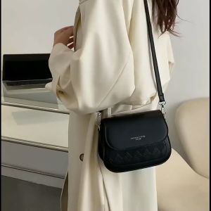 Túi xách nữ đeo chéo đeo vai đẹp dáng basic thời trang hàn quốc giá rẻ DC113