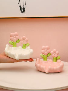 Creative Ceramic Soap Dish Hotel Bathroom High End Drainage Soap Plate Home Popular Soap Tray Flower Design Bathroom Decor