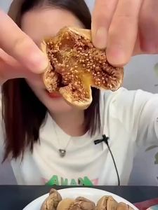 Dried Fig Snack For Pregnant Women And Soups