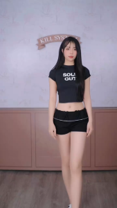 Áo thun croptop ôm body hở lưng SOLD OUT - KILL SYSTEM