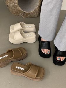 Comfy Heel Sandals