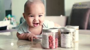 【10 M+】Baby Blueberry Yogurt Freeze Dried Blueberry Puff Snack | Makanan Bayi Biskut Baby Finger Food | 宝宝溶豆 蓝莓酸奶 | Herbalicious2u