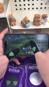 BlueWow【Noctilucent】Baru Kain Perak Ujung Jari Tangan Ganda Anti Selip Alat Ajaib Selongsong Jari Gaming Ultra Tipis Anti Keringat PUBG COD Call of duty Mobile legends state of survival