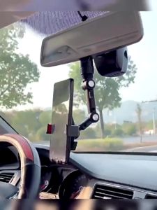 Giá đỡ điện thoại kẹp gương kính chiếu hậu xe ô tô xoay 360 độ chắc chắn mẫu mới nhất