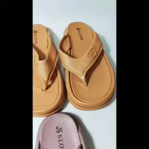 Sandal Jelly Japit Plain Tebal Emboss Segitiga mumu LCR 3090 36-40