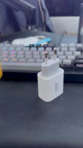 Củ Sạc Nhanh 200W 3 Cổng USB Type-C Lightning Công Suất Cao Sạc Đa Thiết Bị Cho iPhone Samsung Xiaomi iPad