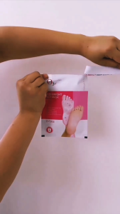 O3+ Pedi Bright Foot Socks Cream Mask