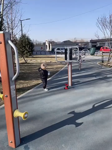 Remote Control Transforming Robot Car Rechargeable One Key Transformation Racing Vehicle Toy For Kids Boys Kereta Robot Berubah Kawalan Jauh Boleh Dicas Transformasi Satu Butang Mainan Lumba Kanak Kanak Lelaki 遥控变形机器人汽车充电式一键变形赛车电动遥控玩具车儿童男孩礼物 A599