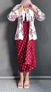 Rok Lilit Batik Jumputan / Kain Lilit Batik Jumputan Merah Dan Pilihan Warna Lain