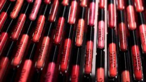 OMG Oh My Glam Matte Kiss Lip Cream 3.5g: Lipstik Ombre Waterproof Tahan Air