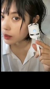 Bộ Dụng Cụ Uốn Cong Lông Mi Bằng Điện Mini Màu Trắng Hồng Dễ Thương