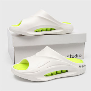 2025 New Men Massage Slippers Slides Indoor Outdoor Sandals Beach Casual Shoes Comfortable Sole Mens Slippers Big Size 36-45